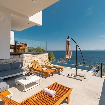 Prázdninový dům Ferienhaus Mit Privatpool Fur 6 Personen Ca 166 Qm In Prizba, Dalmatien Suddalmatien *