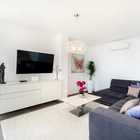Ferienhaus Mit Privatpool Fur 6 Personen Ca 166 Qm In Prizba, Dalmatien Suddalmatien Prizba