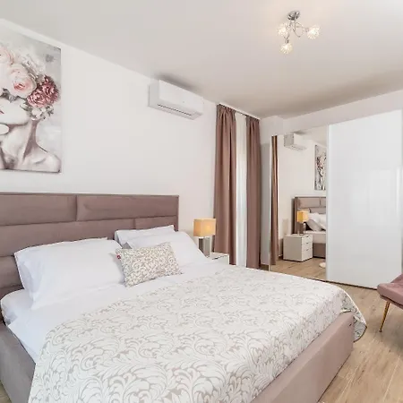 Ferienhaus Mit Privatpool Fur 6 Personen Ca 166 Qm In Prizba, Dalmatien Suddalmatien Prázdninový dům *