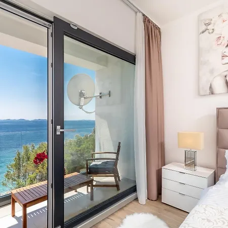 Ferienhaus Mit Privatpool Fur 6 Personen Ca 166 Qm In Prizba, Dalmatien Suddalmatien Prázdninový dům *