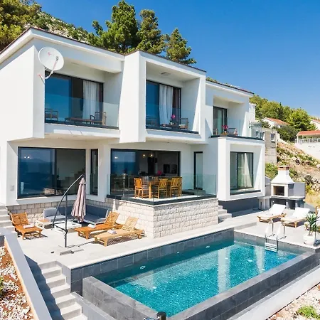 Prázdninový dům Ferienhaus Mit Privatpool Fur 6 Personen Ca 166 Qm In Prizba, Dalmatien Suddalmatien *