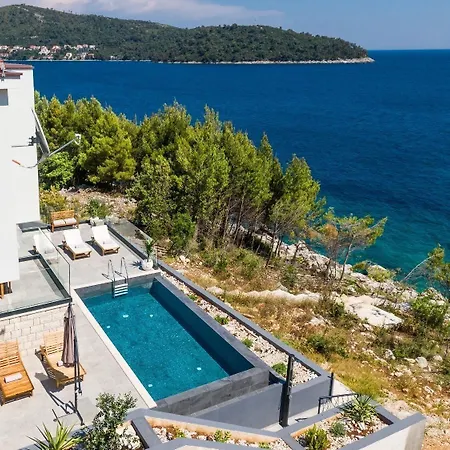 Ferienhaus Mit Privatpool Fur 6 Personen Ca 166 Qm In Prizba, Dalmatien Suddalmatien *